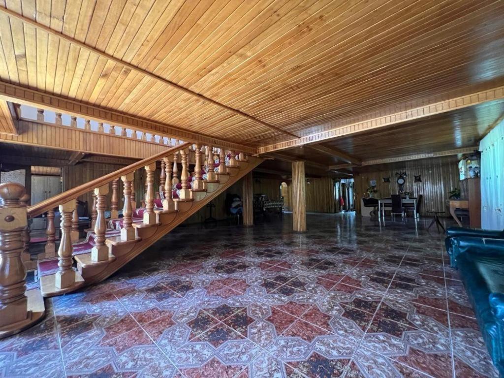 Hotel G I O Samtredia Экстерьер фото